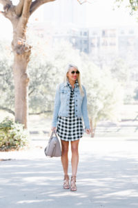 light blue washed denim jacket, black and white drop earrings, the perfect carryall tote, jaime shrayber