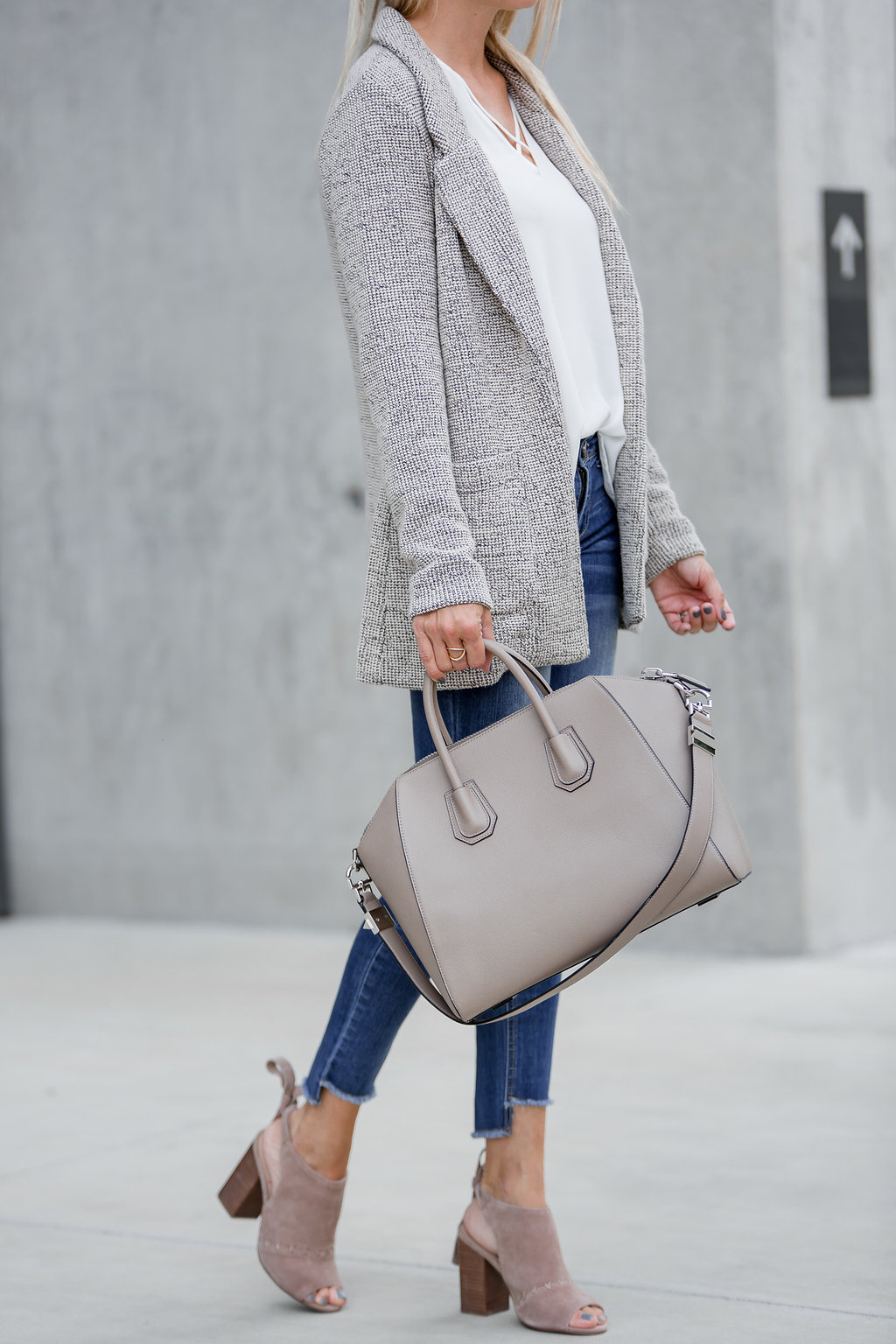 tweed blazer cardigan for fall worn with a white blouse and booties