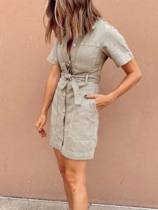 fashion blogger jaime shrayber wearing topshop olive utility button down short sleeve dress