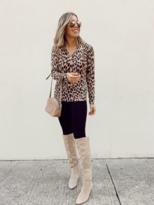 Fashion blogger jaime shrayber wearing work inspired leopard neck wool sweater