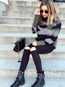 camo sweater with black madewell jeggings and sam edelman jennifer studded combat boots