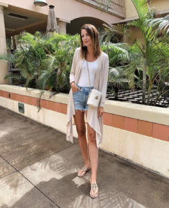 Amanda miller from the miller affect blog wearing 1.state x Jaime Shrayber beige drape front maxi cardigan with denim shorts