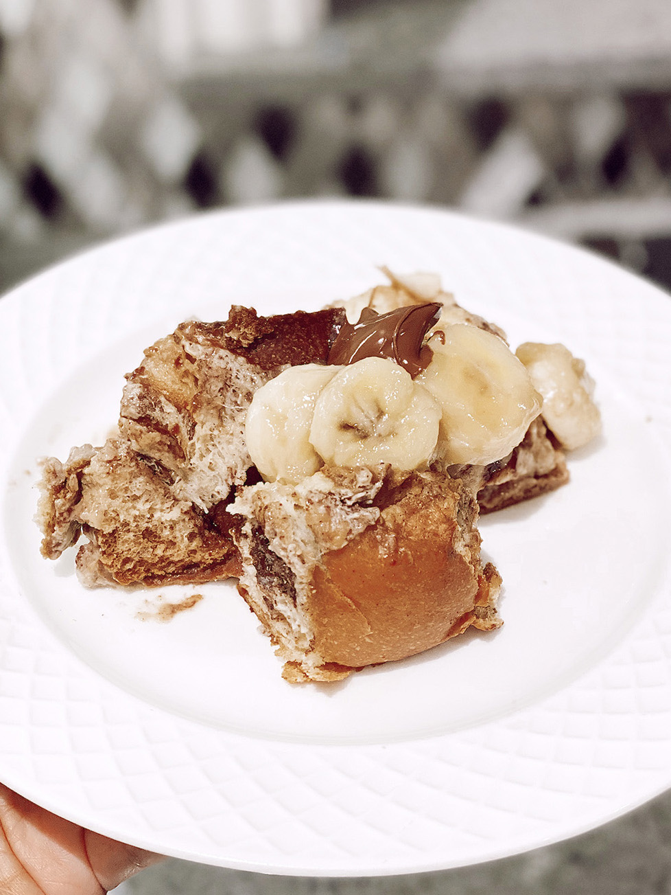 Crockpot breakfast recipe - nutella french toast casserole with caramelized bananas