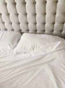 the best affordable soft white bed sheet set from amazon
