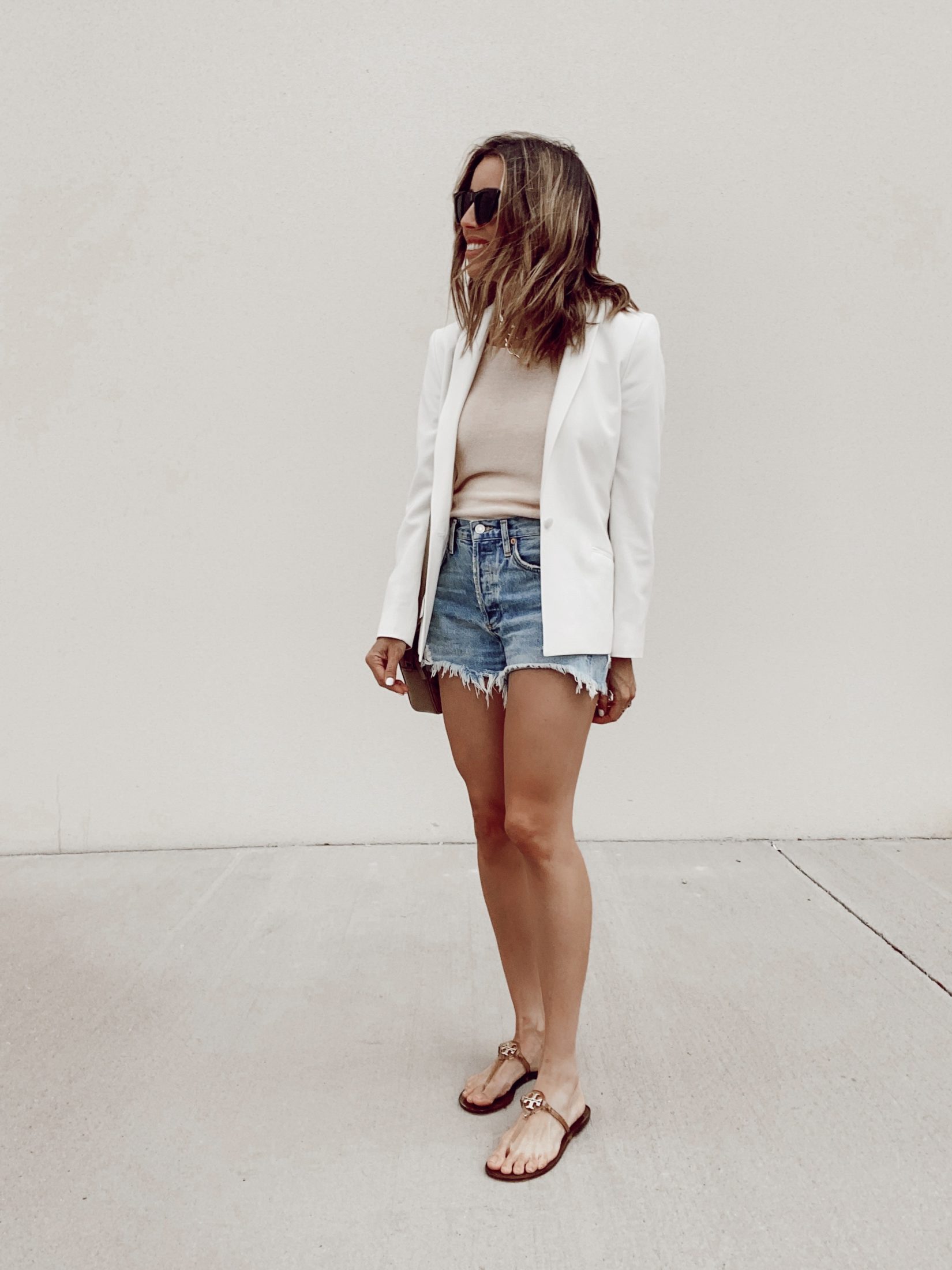 how to wear a blazer with jean shorts