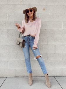 fashion blogger wearing paige pink ana ruffle sleeve blouse from nordstrom
