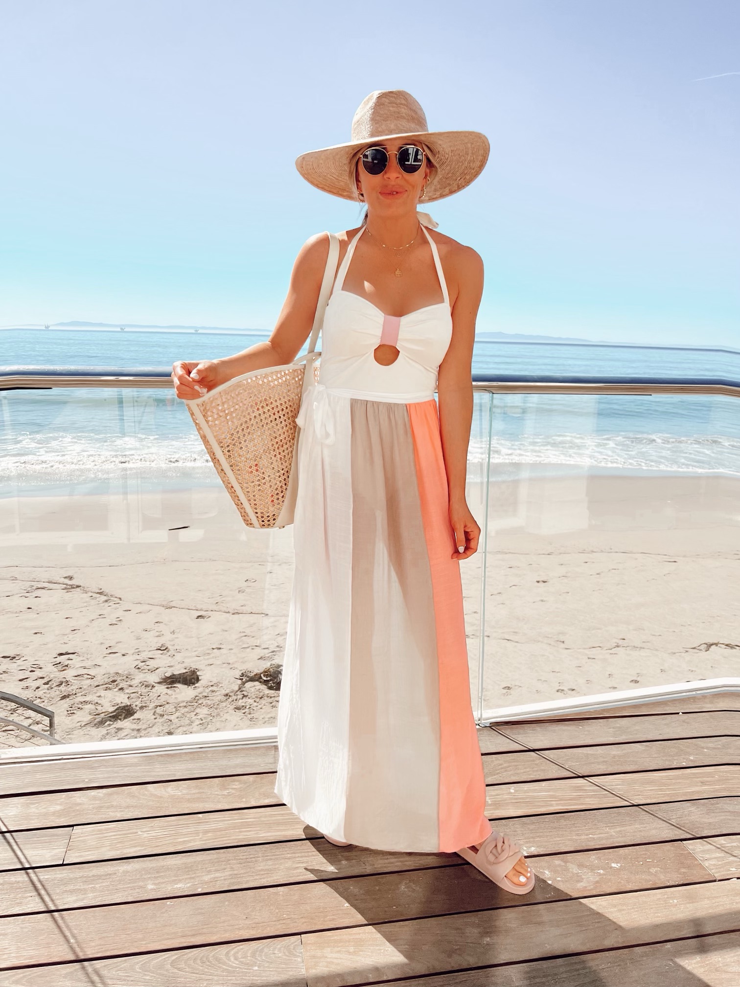 instagram, blogger, beach fashion