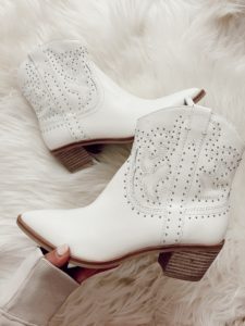 western boots, fall fashion, blogger